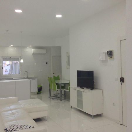 White Apartment Аликанте Экстерьер фото