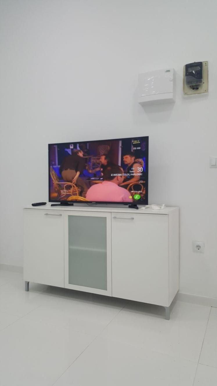 White Apartment Аликанте Экстерьер фото