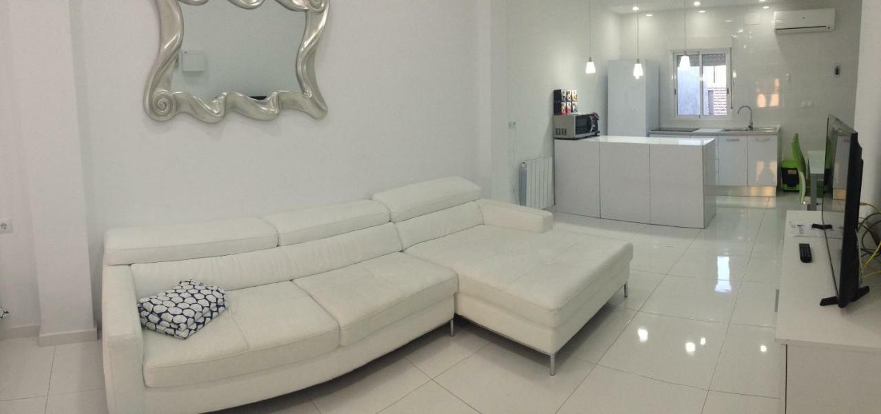 White Apartment Аликанте Экстерьер фото